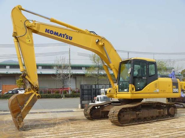 Услуги экскаватора Komatsu PC200